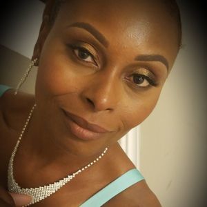 Meet your Posher, Renee